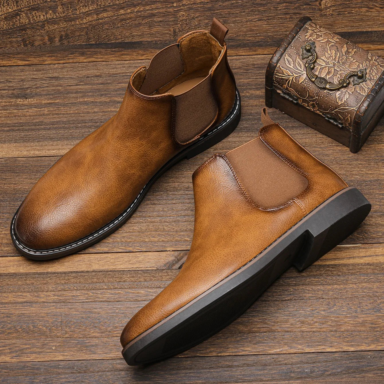 Heritage™ Men’s Premium Leather Chelsea Boots